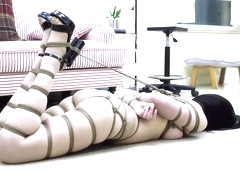 Compound bondage escape experiment