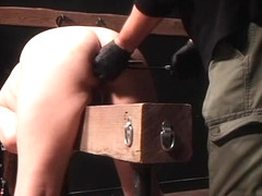Hole The Stand Sklave