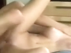 Bonne baise avec une blonde � gros nibards