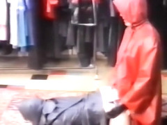 Rubber Raincoat Sex - Kleppermantelsex