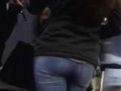 Candid - Hot Babe Great Ass In Tight Jeans And Boots