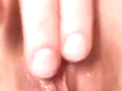 jouer masturbation clito amatrice