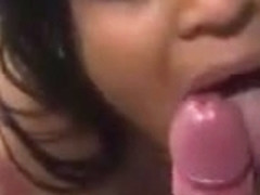 Cest dans le cul quelle la veut