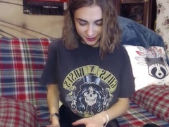 Who is this sexy cam girl?