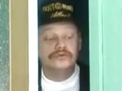 Petite lesbienne allemande sodomis�e au gode ceinture