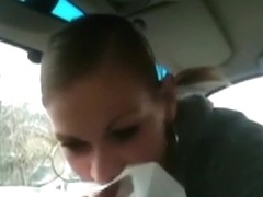 Dude picks up a streetgirl for a blowjob in his car and she gets a facial