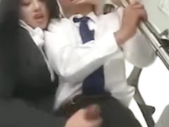 NOVINHA ABUSANDO DE TRABALHADOR NO METRO - BRAZILXPORN.COM