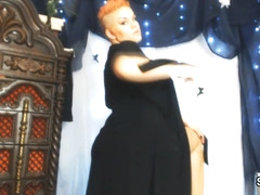 Sexual short haired MILF Saintly Nix presents amazing strip dance