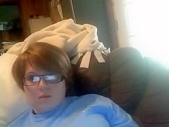 Youthful fat cutie masturbates on livecam