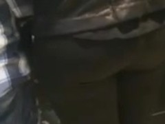 NALGONA CASADA CAMINANDO AL CINE