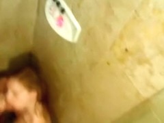 Dilettante Blond Screwed Whilst Showering