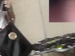 Amateur public upskirt clip filmed in the subway