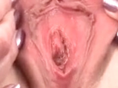 Sexy Blonde Babe Gets Horny Rubbing Her