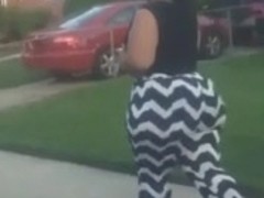 bbw pear bootywalking