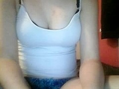 French girl loves sex on webcam