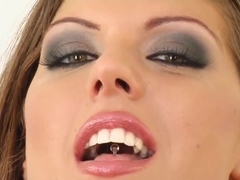 Wanda loves to strech her hot pussy