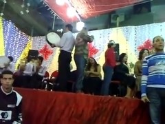 Very HOT ARAB DANCE