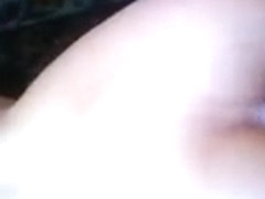 Cumshot on the wifes behind ...