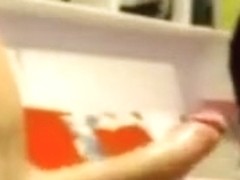 I'm getting a facial in my amateur oral sex clip