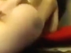 webcam gal smashes her cunt and asshole with toys