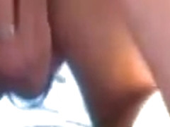 io dans les dunes du Cap d'Agde devant les voyeurs