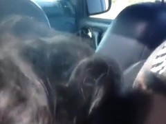 GF gives a head in the car