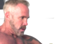 Buff sucking bear screwed