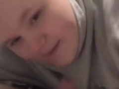 Mature handjob amateur in spex facialized