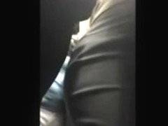 Le gusto ser apoyada en la cola