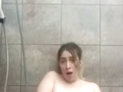 Chubby bbw masturbates in public shower