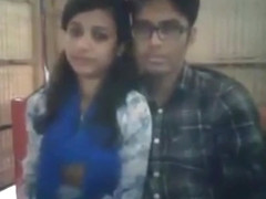 Bangladeshi boyfriend and girlfriend in restaurant (2)
