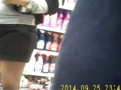Shopper in fishnet black pantyhose