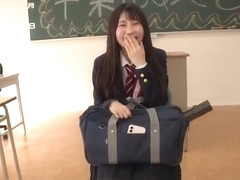 231117ついさっきまで学生だった娘b1