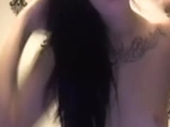 Sexy babe on cam