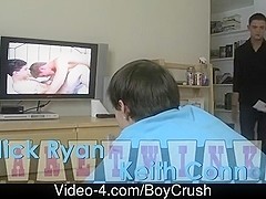 Nick acquires a little stressed out and Keith tries to relax him with a little oral-sex