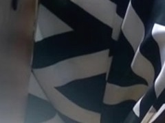 sexy thighs n upskirt of college chick 1