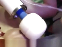 Camgirl tastes girlfriend squirt!