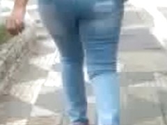 Seguindo a nova de rabo mediano