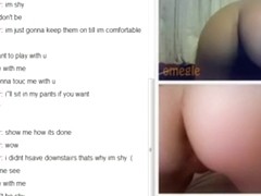 Lesbian girls have a cybersex session on omegle