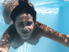 Venezuelan Juicy Teen Showing Big Tits Underwater