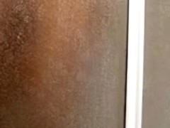 follando bajo la ducha