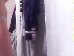 Girl with pretty shaved pussy spied