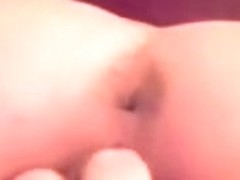 She can'T get enough