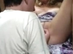 HOMEMADE MAKING WIFE SQUIRT