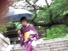 Hot girl in traditional Japanese clothing got boob sharked