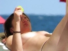 Amateur Young Gorgeous Topless Teens Beach Voyeur Close Up