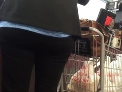 MILF AT THE MARKET