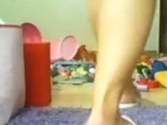 Hot Milf with Hot Feet Cleaning