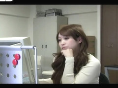 Bad Japanese Girl strikes