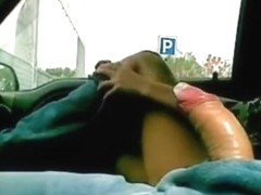 Italian girl fucks and sucks a guy in his car